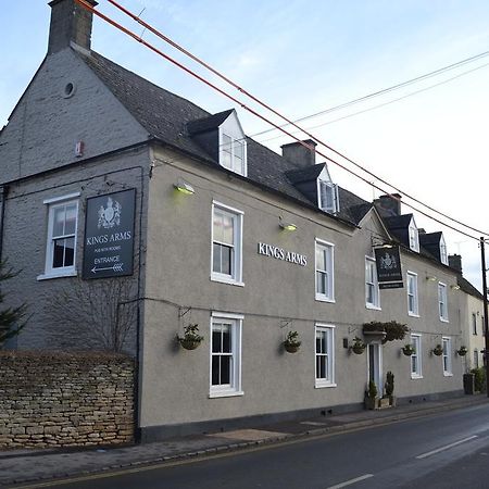 The Kings Arms Hotell Didmarton Exteriör bild