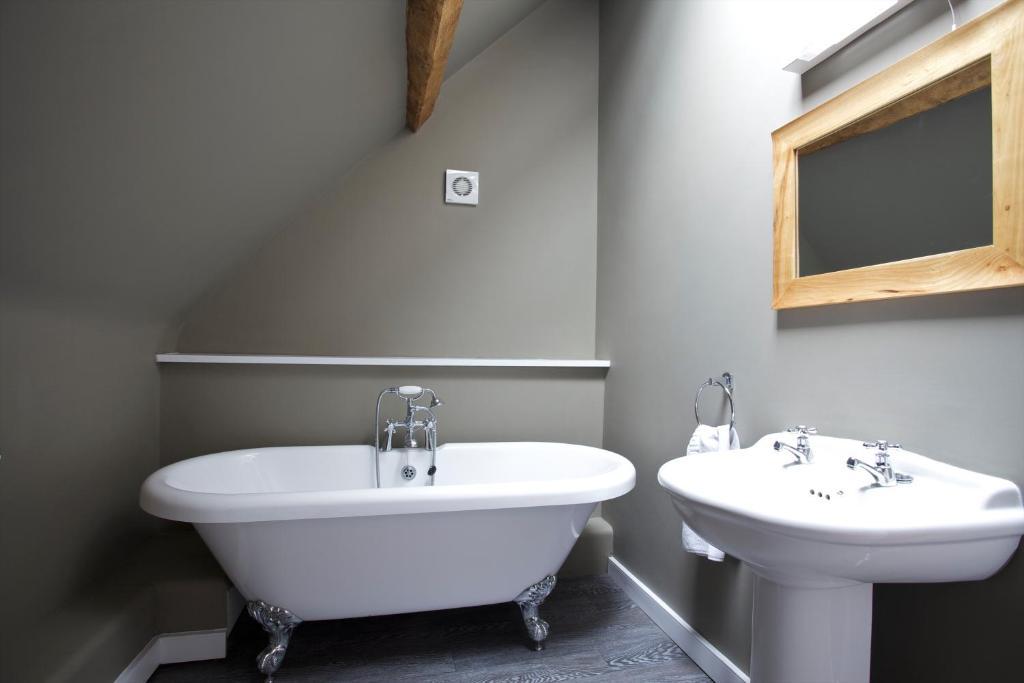 The Kings Arms Hotell Didmarton Rum bild
