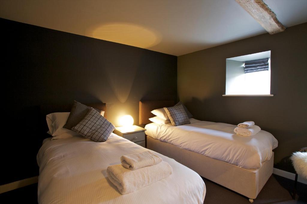 The Kings Arms Hotell Didmarton Rum bild